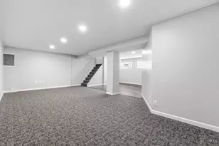 2043 E Teralta Cir, Cincinnati, OH 45211 - Photo 25