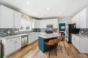 689 Bostwick Ct, Union Township, OH 45244 - Photo 17