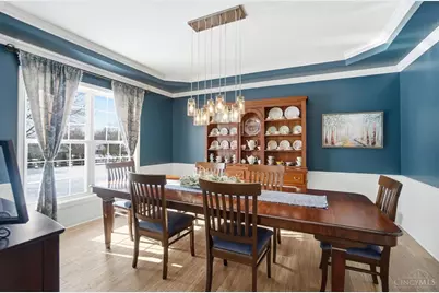 689 Bostwick Court, Union Township, OH 45244 - Photo 15