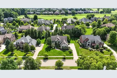 884 River Forest Drive, Hamilton Township, OH 45039 - Photo 1