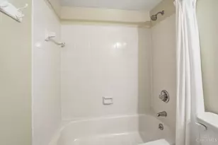 10432 Hickory Point Dr, Blue Ash, OH 45242 - Photo 21