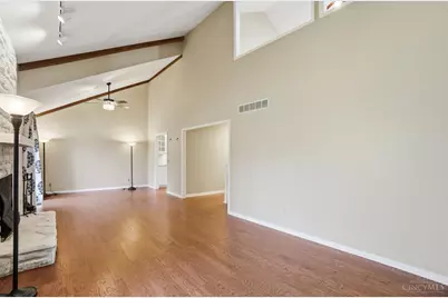 10432 Hickory Point Drive, Blue Ash, OH 45242 - Photo 5