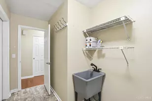 10432 Hickory Point Dr, Blue Ash, OH 45242 - Photo 23