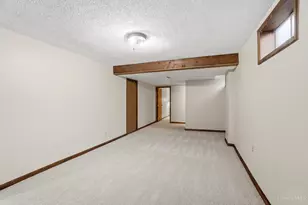 10432 Hickory Point Dr, Blue Ash, OH 45242 - Photo 31