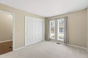 10432 Hickory Point Dr, Blue Ash, OH 45242 - Photo 19