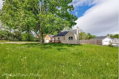 6587 St Rt 48, Clearcreek Twp., OH 45066 - Photo 3