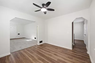 4740 Green Glen Lane, Green Township, OH 45238 - Photo 9