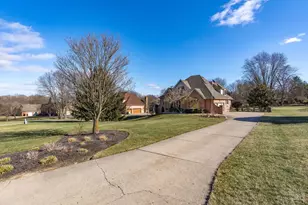 6454 Katherine Manor Ct, Liberty Township, OH 45011 - Photo 45