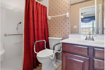 2122 Castle Pines Court, Hamilton, OH 45013 - Photo 9