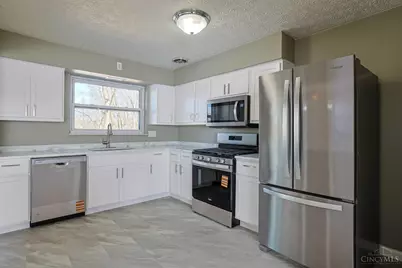 2206 Varelman Avenue, Cincinnati, OH 45212 - Photo 15