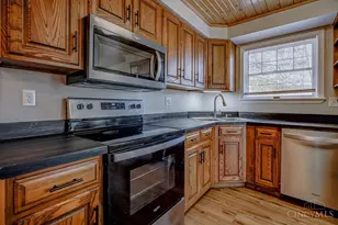 6670 Gaines Rd, Colerain Township, OH 45247 - Photo 11