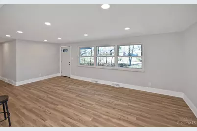 5588 Kay Drive, Miami Township, OH 45150 - Photo 7