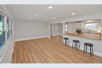 5588 Kay Drive, Miami Township, OH 45150 - Photo 5