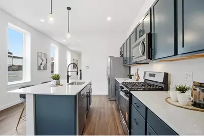 3119 Colerain Avenue, Cincinnati, OH 45225 - Photo 9