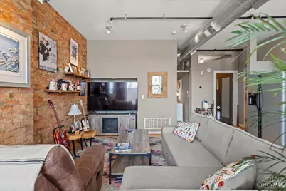 1202 Main Street #9, Cincinnati, OH 45202 - Photo 13