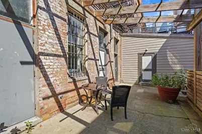 1202 Main Street #9, Cincinnati, OH 45202 - Photo 15