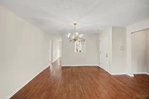 5491 Asbury Lake Dr, Green Township, OH 45247 - Photo 3