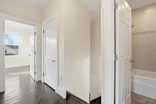 120 W Seventy Second St, Cincinnati, OH 45216 - Photo 27