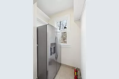 120 W Seventy Second Street, Cincinnati, OH 45216 - Photo 25