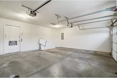 2002 Commons Circle Drive, Batavia Township, OH 45103 - Photo 47