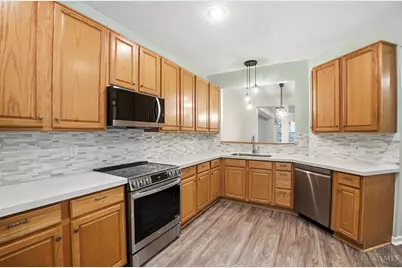 2002 Commons Circle Drive, Batavia Township, OH 45103 - Photo 17