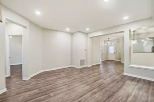 2002 Commons Cir Dr, Batavia Township, OH 45103 - Photo 13