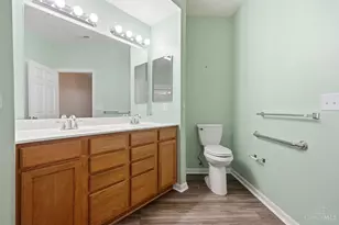 2002 Commons Cir Dr, Batavia Township, OH 45103 - Photo 25