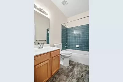 2002 Commons Circle Drive, Batavia Township, OH 45103 - Photo 35