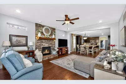 1361 Mills Of Miami Boulevard, Miami Township, OH 45150 - Photo 9