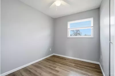 2659 Roosevelt Avenue, Colerain Township, OH 45231 - Photo 9