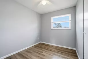 2659 Roosevelt Ave, Colerain Township, OH 45231 - Photo 9