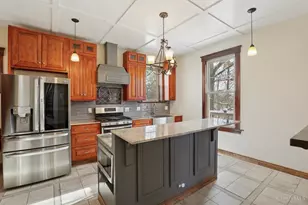 4261 W 8th St, Cincinnati, OH 45205 - Photo 13