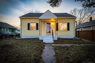 712 Buena Ave, Middletown, OH 45044 - Photo 1