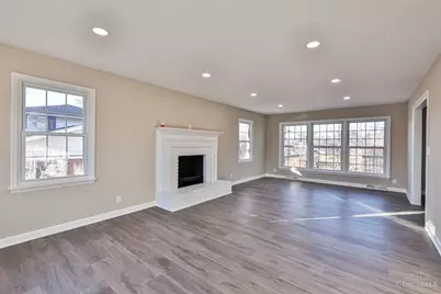 504 Kenridge Drive, Middletown, OH 45042 - Photo 11