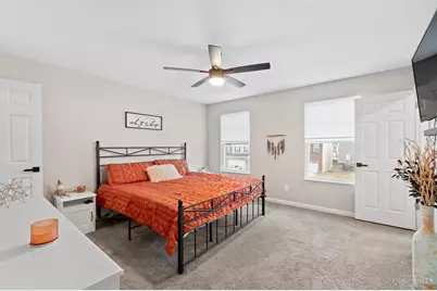 2857 Pine Leaf Court, Hamilton, OH 45013 - Photo 7