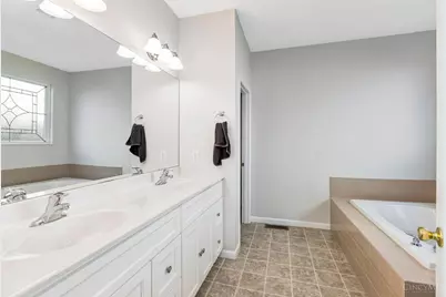 6266 Trailwood Court, Deerfield Township, OH 45040 - Photo 7