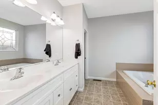 6266 Trailwood Ct, Deerfield Township, OH 45040 - Photo 7