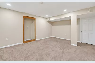 6978 Fallen Oaks Drive, Deerfield Township, OH 45040 - Photo 17