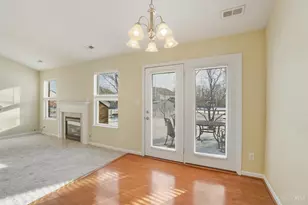 316 Wellington Ct, Monroe, OH 45050 - Photo 17