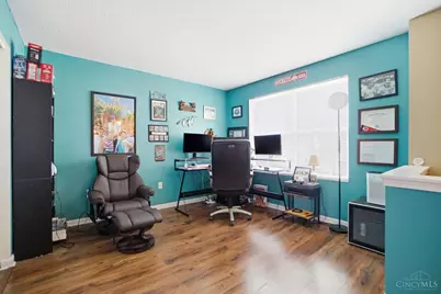 7831 Healy Drive, Hamilton Township, OH 45039 - Photo 17