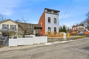 132 Winkler St, Cincinnati, OH 45219 - Photo 3
