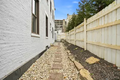 132 Winkler Street, Cincinnati, OH 45219 - Photo 51
