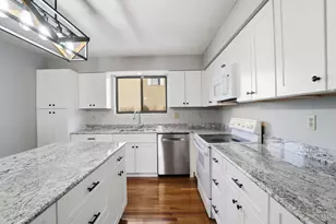 6880 Rackview Rd, Green Township, OH 45248 - Photo 11