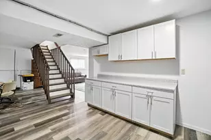 6880 Rackview Rd, Green Township, OH 45248 - Photo 35