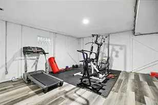 6880 Rackview Rd, Green Township, OH 45248 - Photo 37