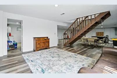 6880 Rackview Road, Green Township, OH 45248 - Photo 41