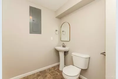 6933 Torrington Drive, Franklin Township, OH 45005 - Photo 11