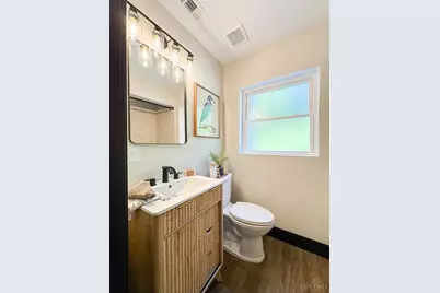 3923 Wess Park Drive, Cincinnati, OH 45217 - Photo 17