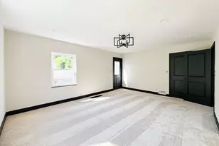 3923 Wess Park Dr, Cincinnati, OH 45217 - Photo 33