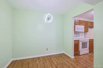 3211 Heritage Square Drive #4, Colerain Township, OH 45251 - Photo 9